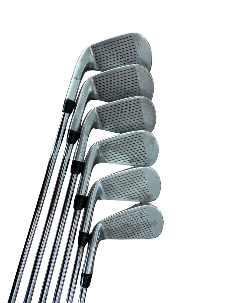 Titleist T150 Eisensatz 5-9+PW / TT AMT Red / Regular Flex