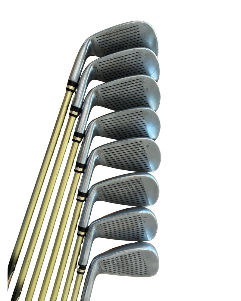 HONMA Beres IS-05 Forged Eisensatz 6-9+PW+AW+SW / HONMA ARMRQ 48g / Regular Flex