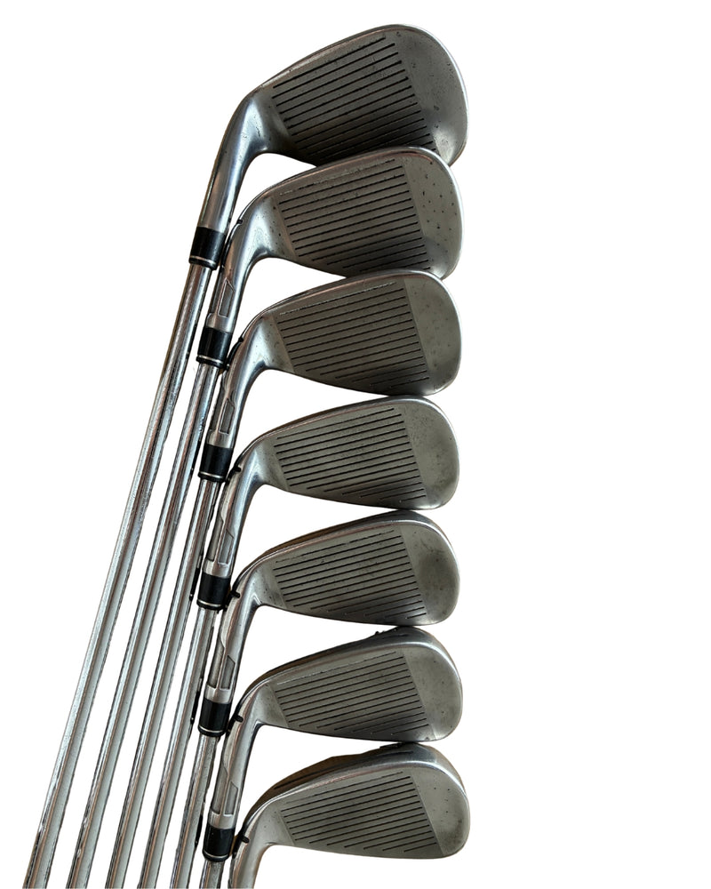 TaylorMade Stealth Eisensatz 4-9+SW / KBS MAX MT 85g / Regular Flex
