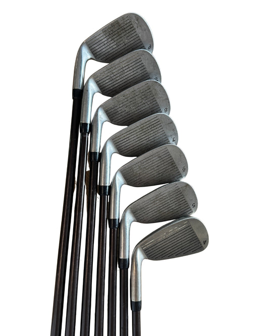 TaylorMade FireSole Eisensatz 4-PW / Graphitschaft R-80 Bubble Shaft / Flex R