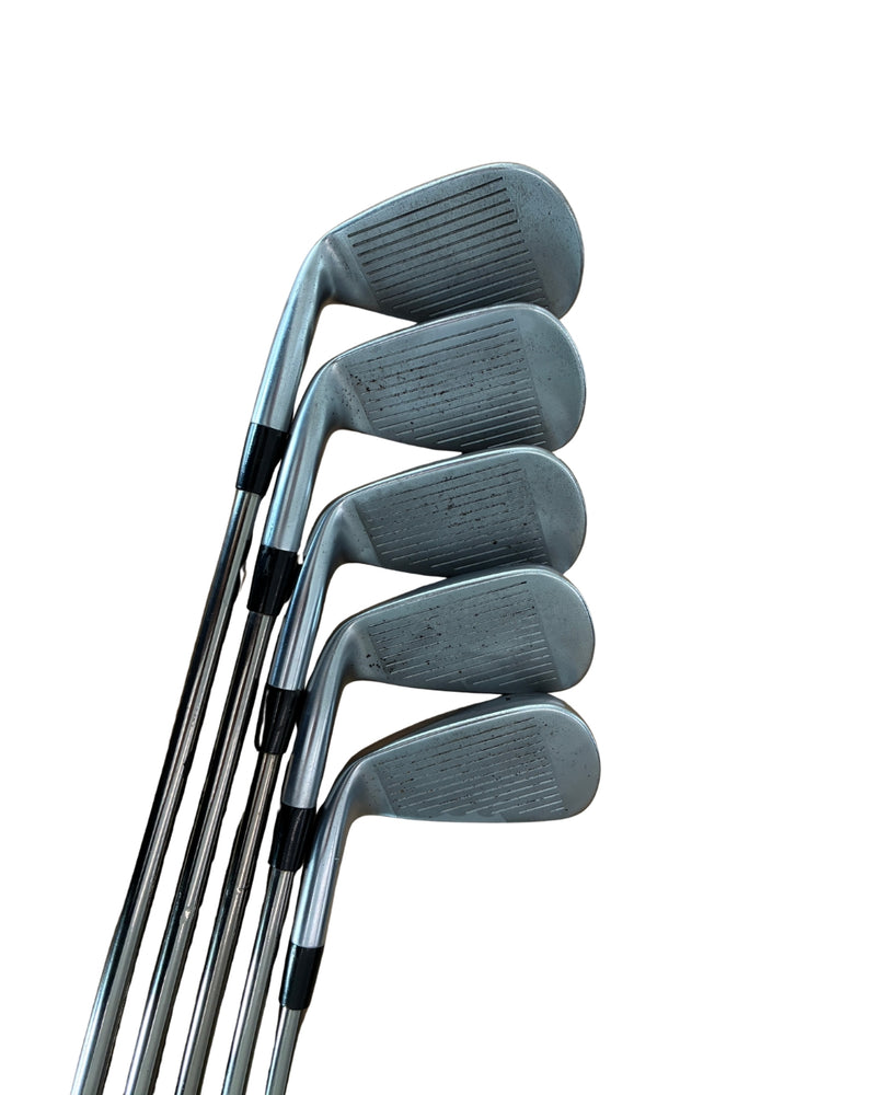 Mizuno JPX 921 Hot Metal Eisensatz 7-9+PW+AW+SW / UST Mamiya Recoil 46g / Regular Flex