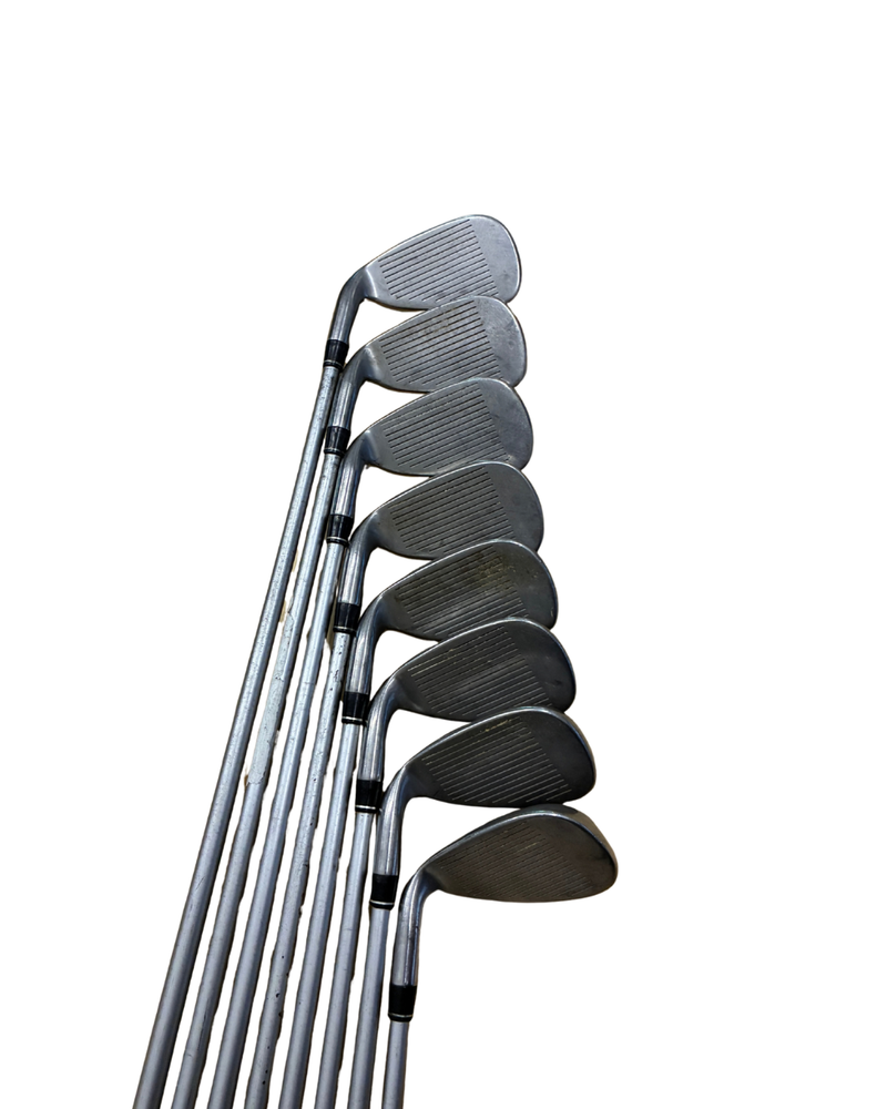 TaylorMade rac Eisensatz 4-9+PW+SW / TaylorMade M.A.S.² 55g / Regular Flex