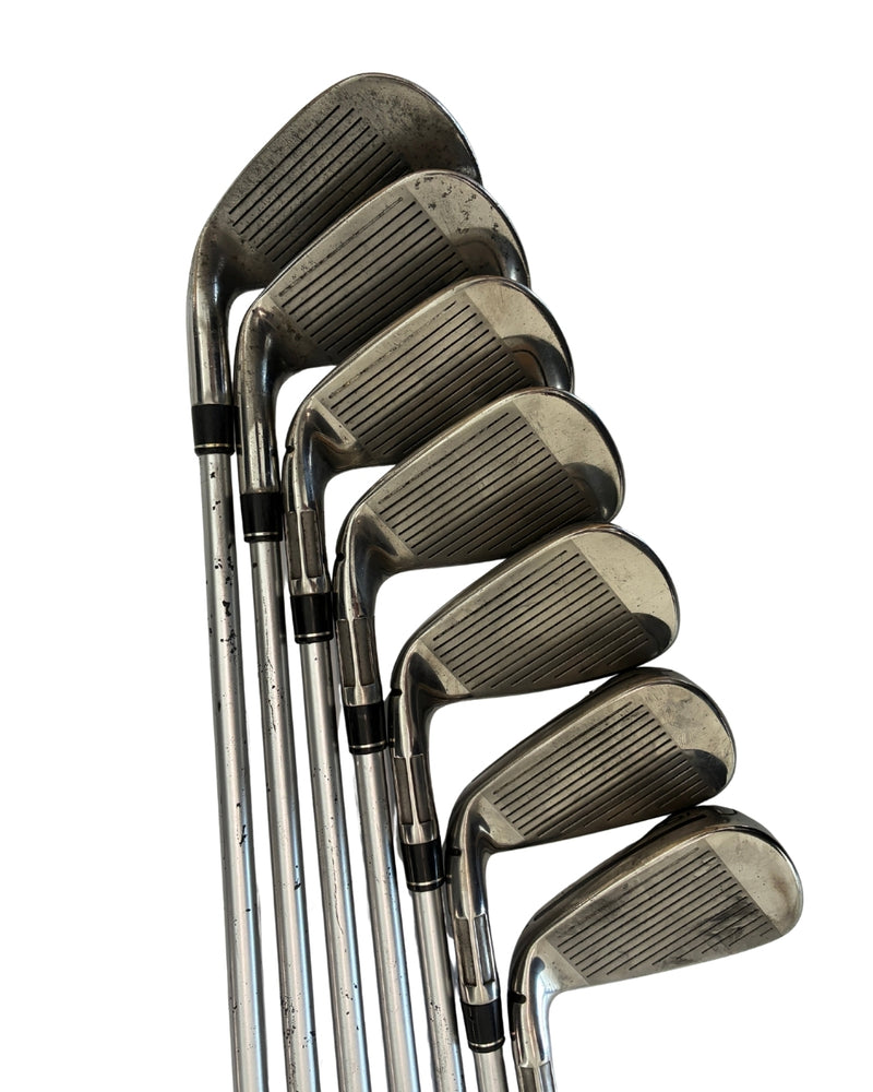 TaylorMade M6 Eisensatz 6-9+PW+AW+SW / TaylorMade Graphitschaft 45g / Ladies Flex