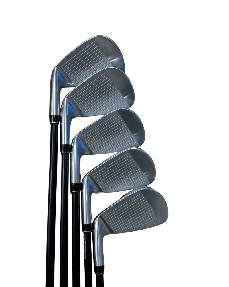 XXIO X-EKS Forged 2022 Eisensatz 6–Pitching Wedge / Miyazaki AX-1 / Regular Flex