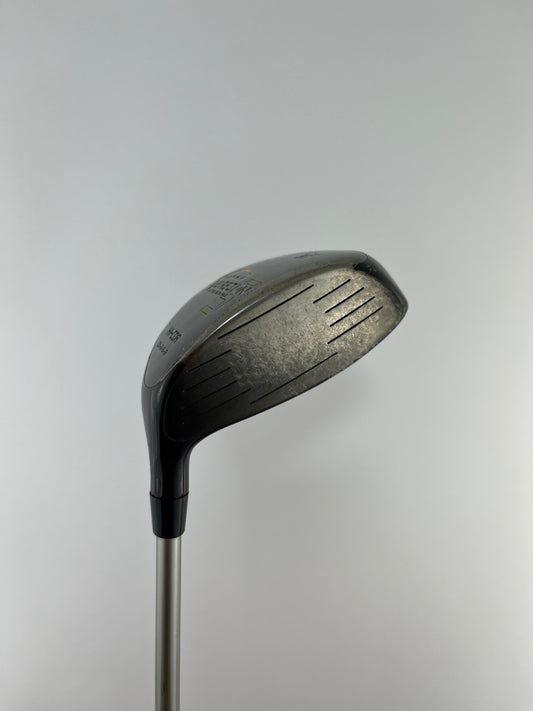 Nahaufnahme des Alpha Version 5 Hi-Cor Fairway Holz 5 Flex S - Golf Pride MCC Plus4 Griff für hervorragenden Halt und Komfort