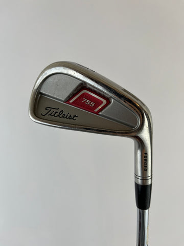 Titleist 755 Forged Eisen 6 / Flex R