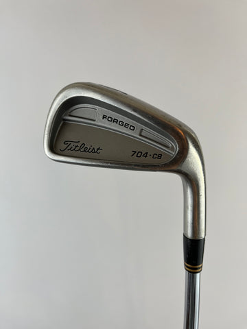 Titleist 704 CB Eisen 6 -1" / Flex R