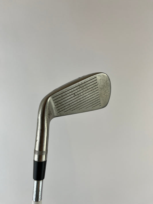 Titleist DCI 990 Eisen 5 / Flex R